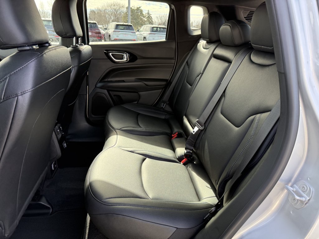2026 Jeep Compass Limited Altitude - Photo 13