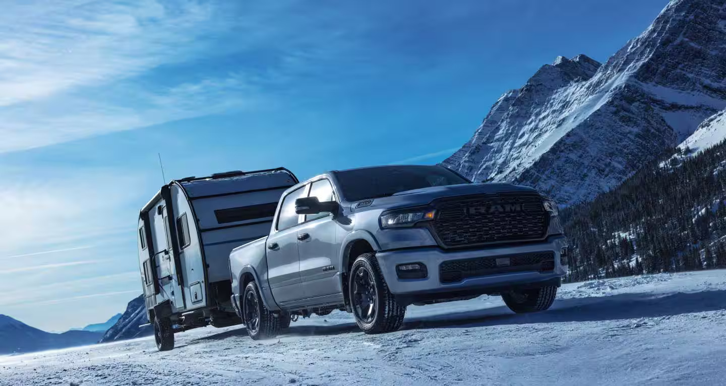 2027%20RAM%201500%20Towing.jpg