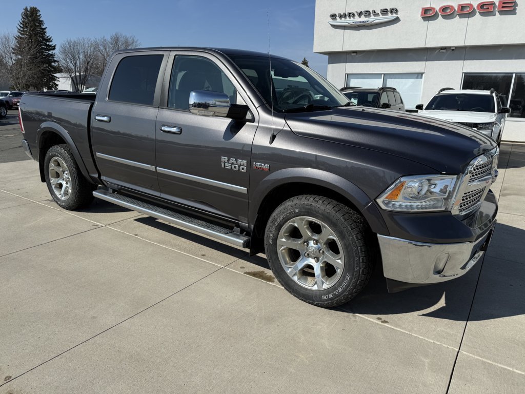 2016 RAM Ram 1500 Pickup Laramie