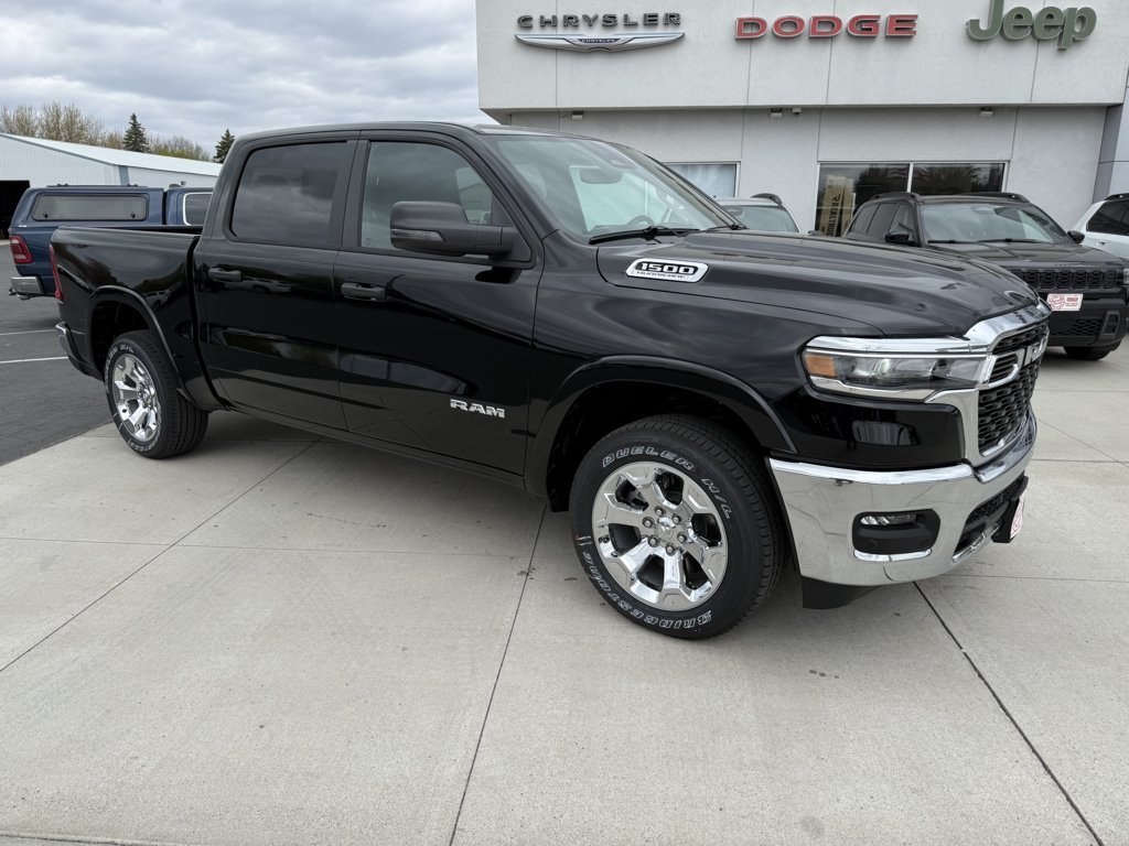 2026 RAM 1500 Big Horn/Lone Star 4x4 Crew Cab 5'7's photo