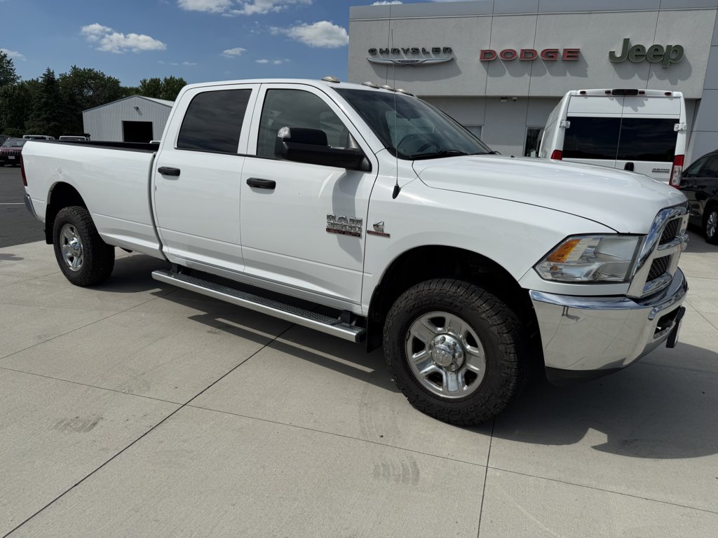 Used 2018 RAM Ram 3500 Pickup Tradesman with VIN 3C63R3GL6JG243160 for sale in Kimball, Minnesota