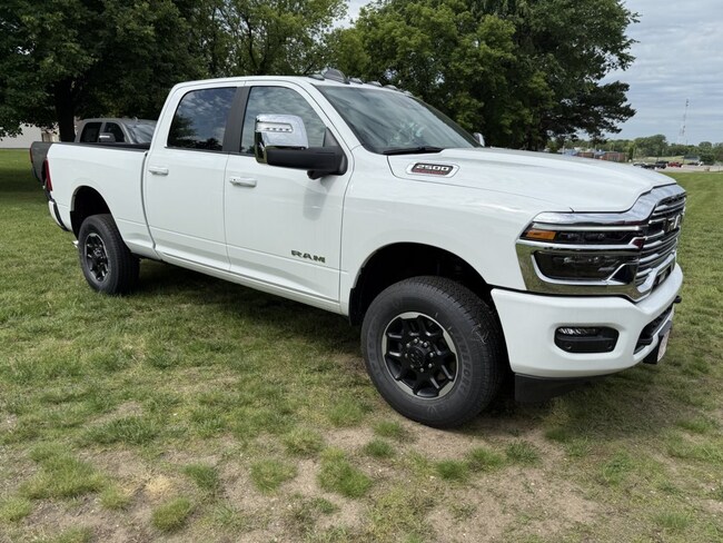 2026 Ram 2500 LARAMIE CREW CAB 4X4 6'4 BOX Pickup