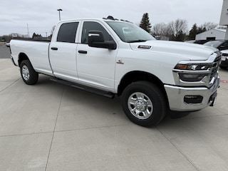 2026 Ram 3500 TRADESMAN CREW CAB 4X4 8' BOX Pickup