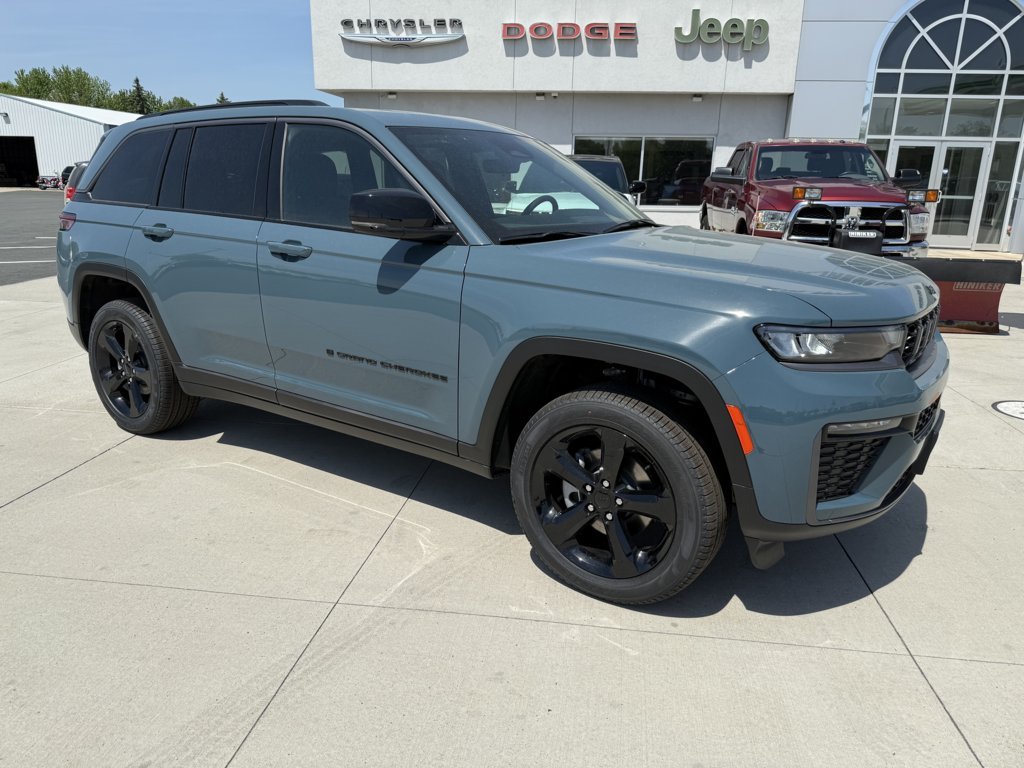 2026 Jeep Grand Cherokee Limited 4x4's photo