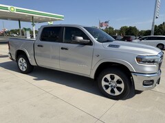 2026 Ram 1500 BIG HORN CREW CAB 4X4 5'7 BOX Pickup