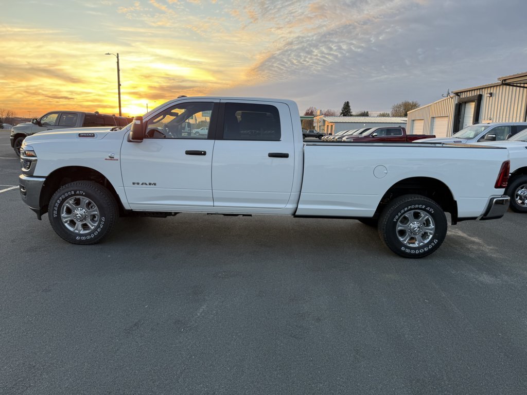 2026 Ram 3500 Big Horn photo 4