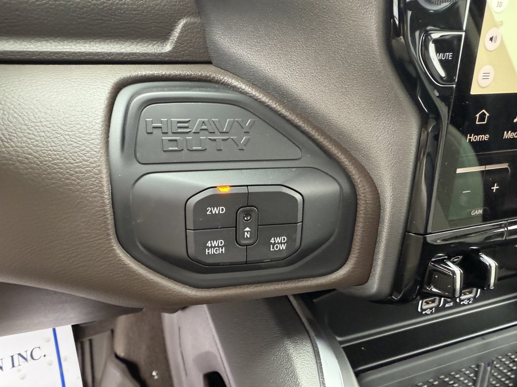 2026 RAM 3500 Laramie - Photo 25