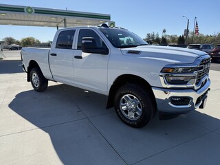 2026 Ram 3500 TRADESMAN CREW CAB 4X4 6'4 BOX Pickup