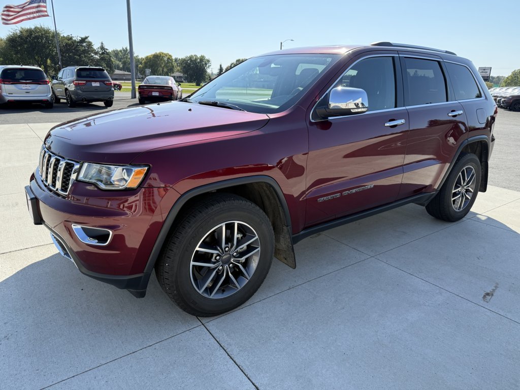 2020 Jeep Grand Cherokee Limited photo 2