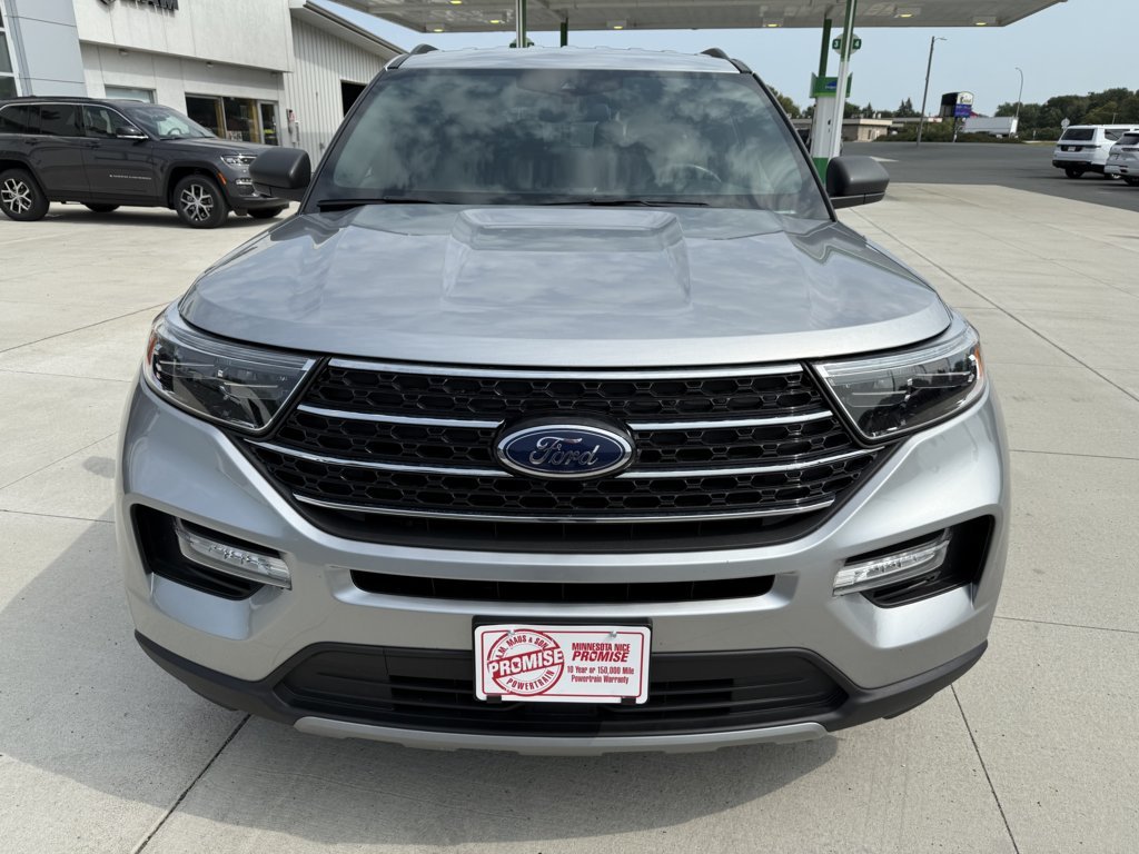 2020 Ford Explorer XLT photo 2