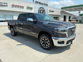 2026 Ram 1500 LARAMIE CREW CAB 4X4 5'7 BOX Pickup
