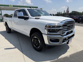 2026 Ram 3500 LARAMIE CREW CAB 4X4 8' BOX Pickup