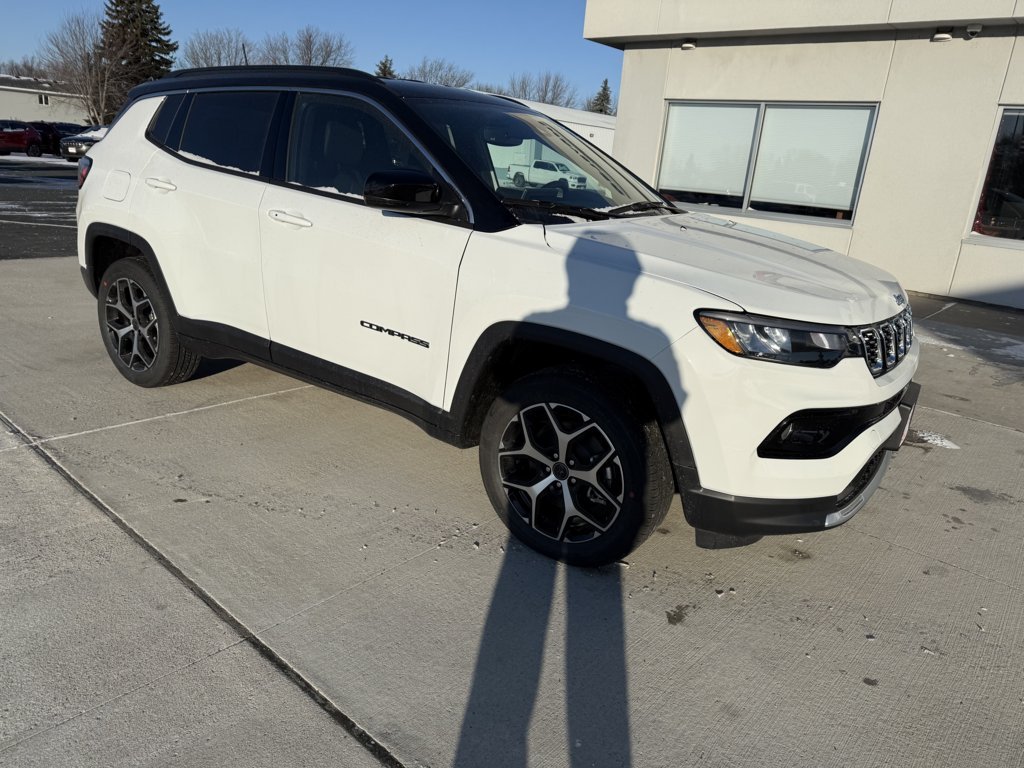 2026 Jeep Compass Limited's photo