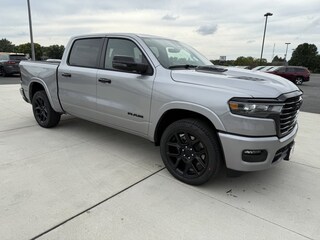 2026 Ram 1500 LARAMIE CREW CAB 4X4 5'7 BOX Pickup