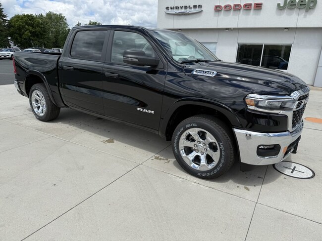 2026 Ram 1500 BIG HORN CREW CAB 4X4 5'7 BOX Pickup