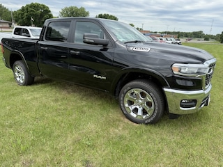 2026 Ram 1500 BIG HORN CREW CAB 4X4 6'4 BOX Pickup