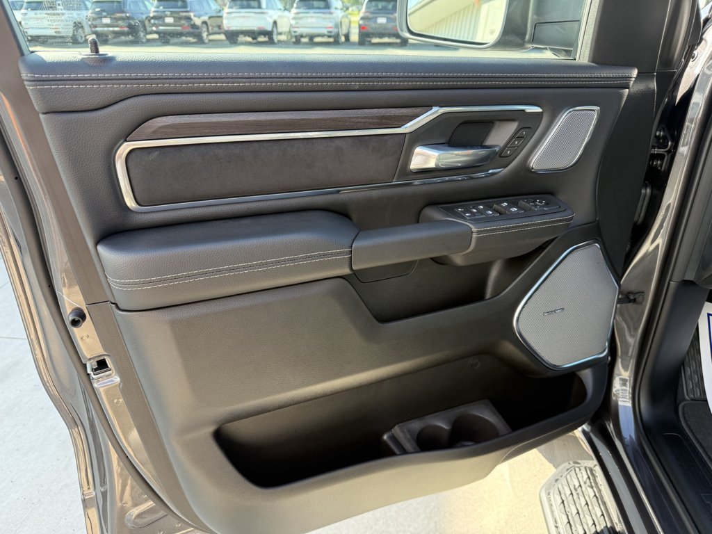 2026 RAM 1500 Laramie - Photo 14
