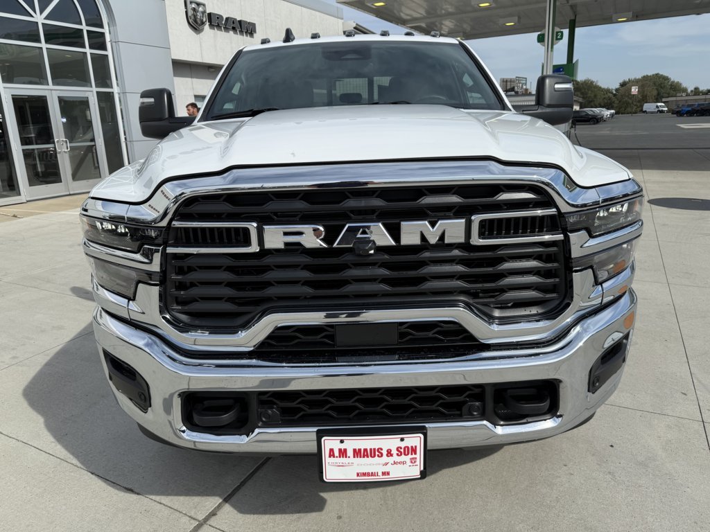 2026 Ram 3500 Tradesman photo 2
