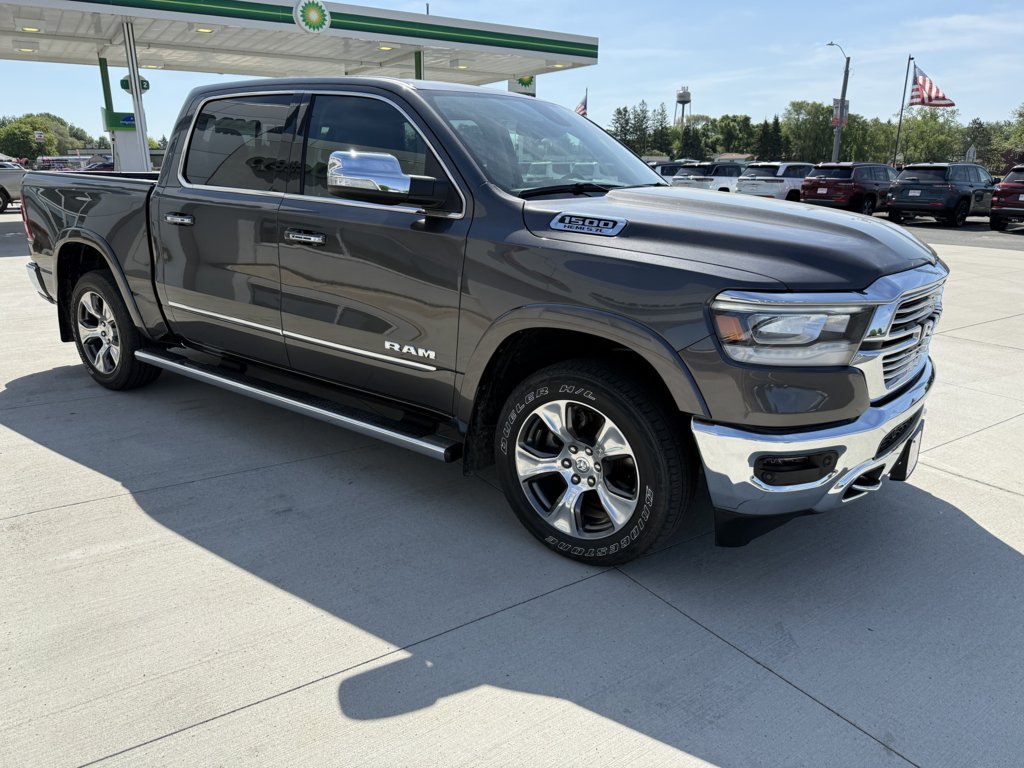 2020 RAM 1500 Laramie 4x4 Crew Cab 5'7's photo