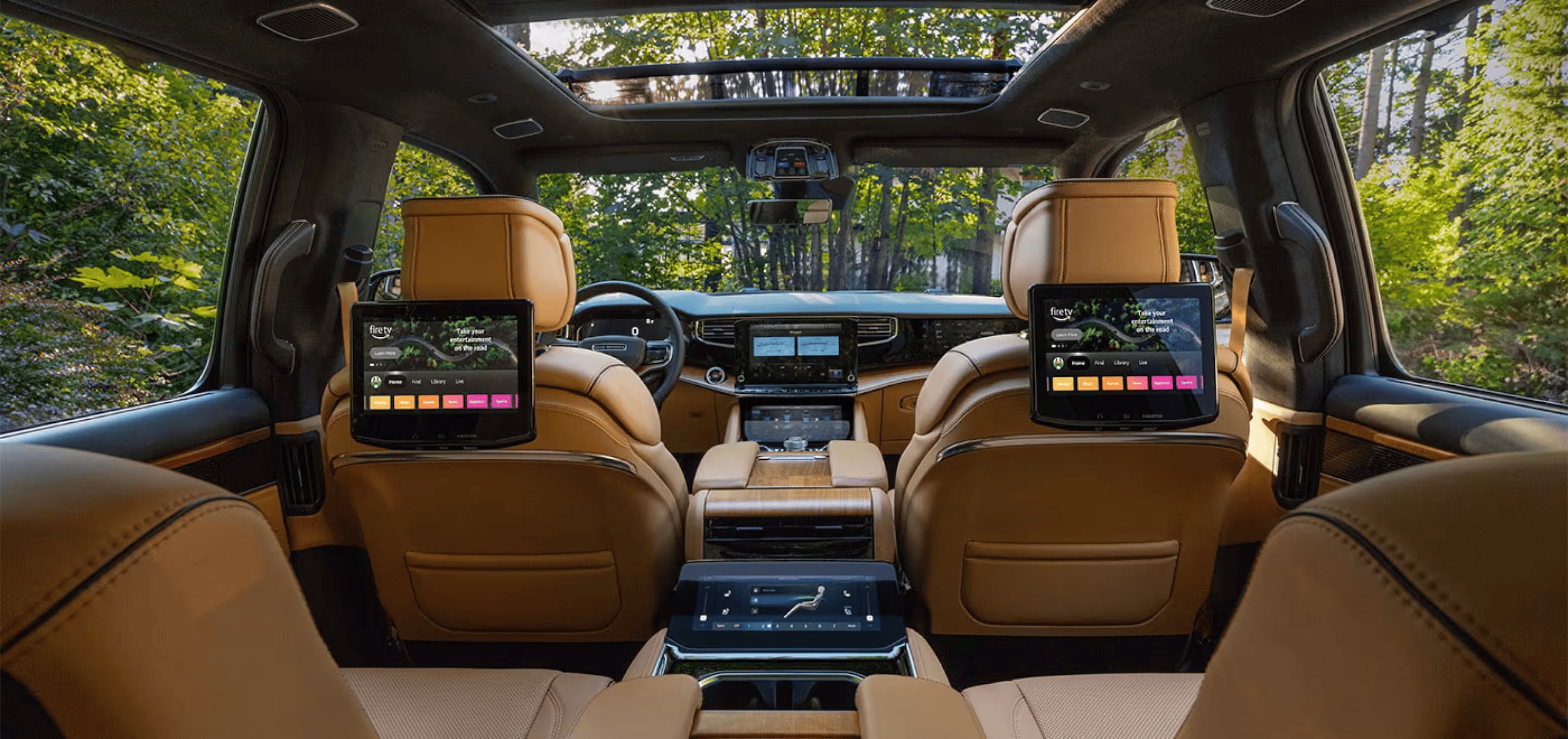 2026%20Jeep%20Grand%20Wagoneer%20L%20Interior.png