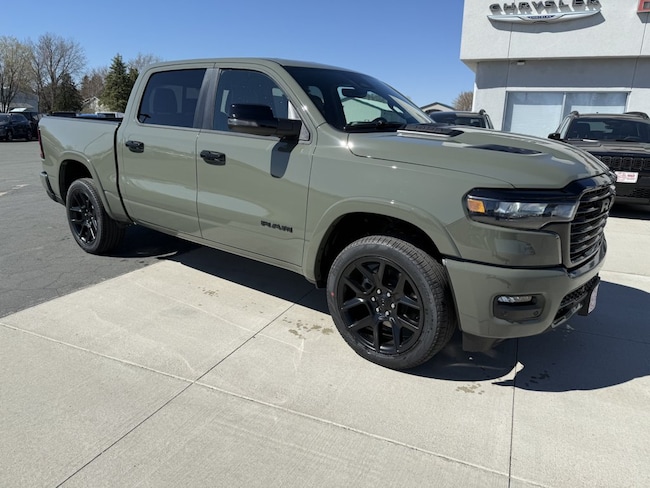 2026 Ram 1500 LARAMIE CREW CAB 4X4 5'7 BOX Pickup