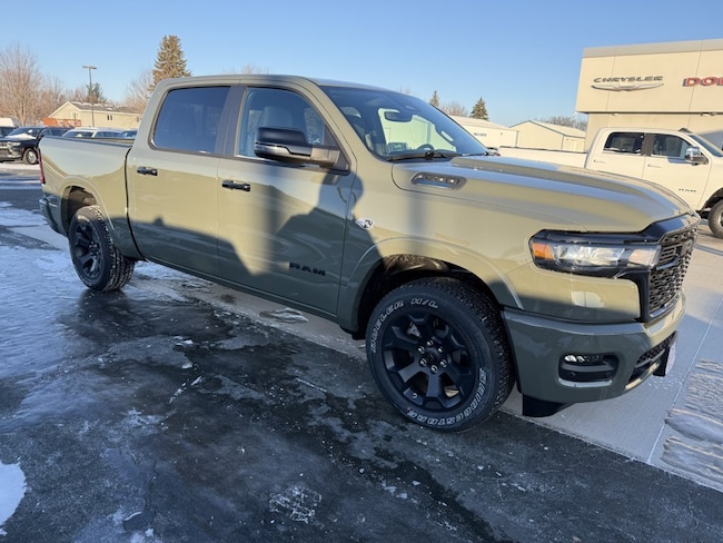 2026 Ram 1500 BIG HORN CREW CAB 4X4 5'7 BOX Pickup