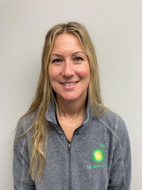 Staff member Tracy Ameter from ID_42773971276a