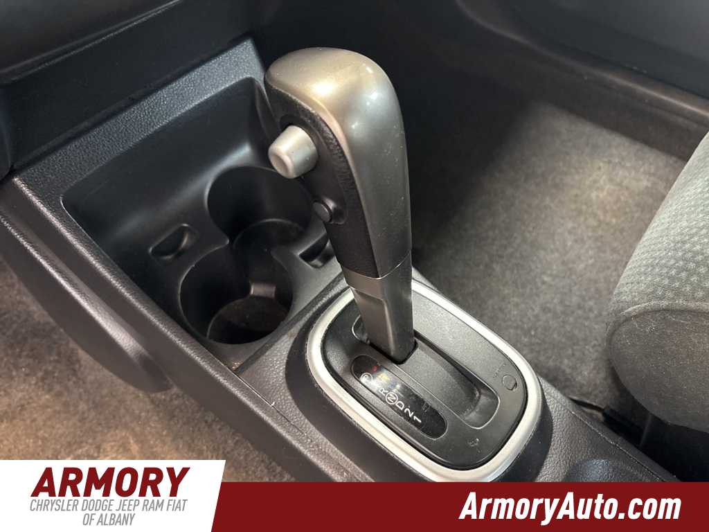 Thumbnail: 2011 Nissan Versa - 19