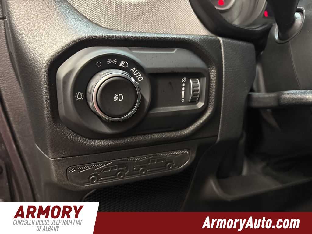 Thumbnail: 2026 Jeep Wrangler - 10
