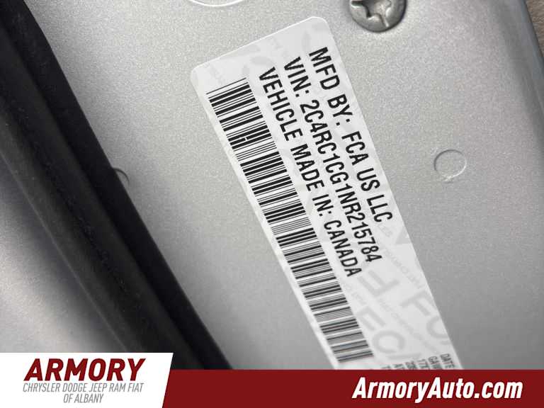 Thumbnail: 2022 Chrysler Voyager - 34