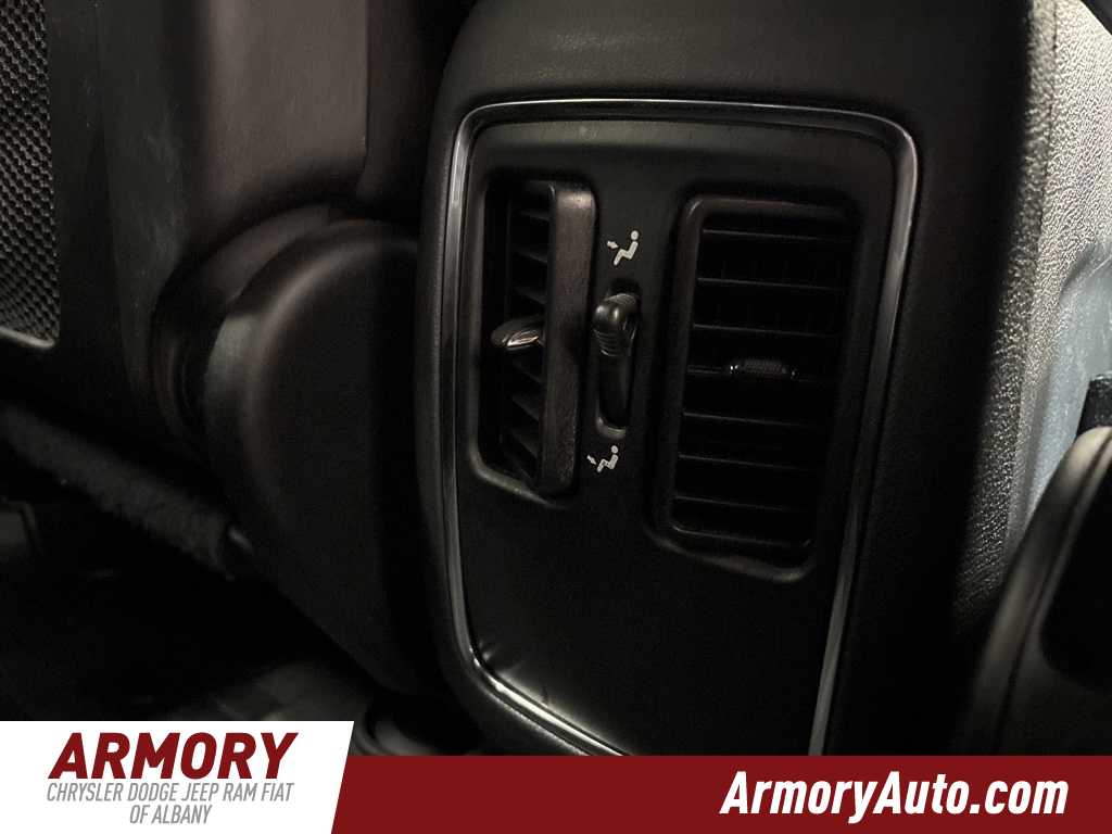 Thumbnail: 2020 Jeep Grand Cherokee - 33