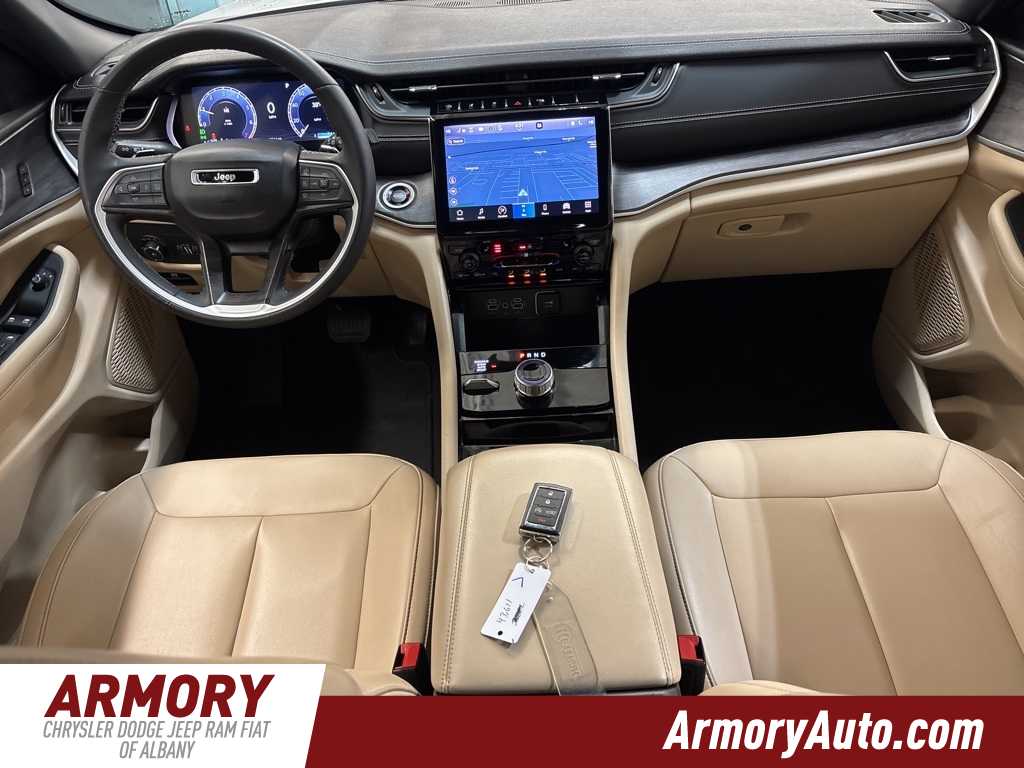 Thumbnail: 2023 Jeep Grand Cherokee - 36