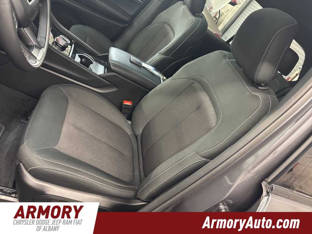 Thumbnail: 2025 Jeep Grand Cherokee - 12