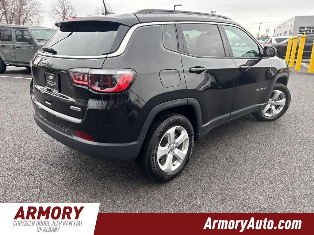 Thumbnail: 2021 Jeep Compass - 4