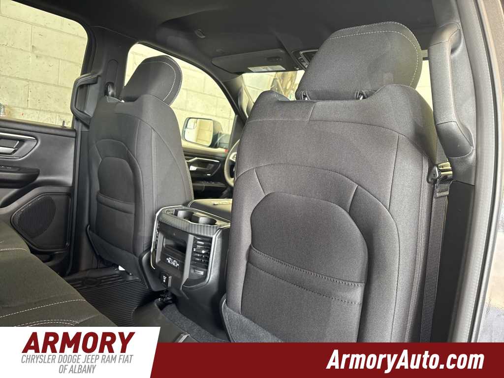 Thumbnail: 2026 RAM 1500 - 32