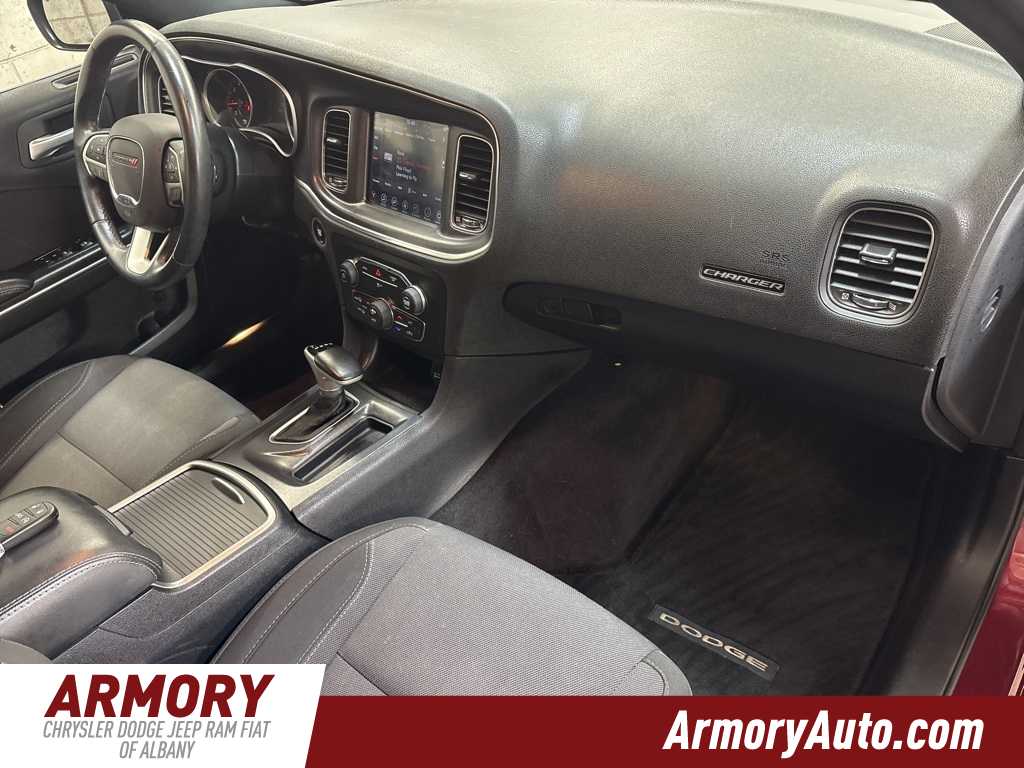 Thumbnail: 2017 Dodge Charger - 35