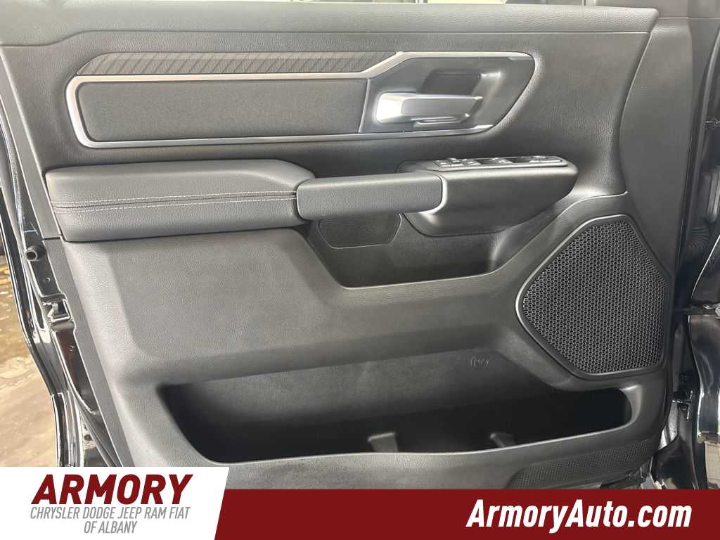 Thumbnail: 2026 RAM 1500 - 7