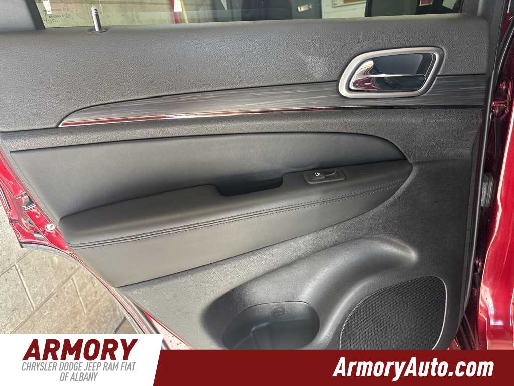 Thumbnail: 2021 Jeep Grand Cherokee - 24