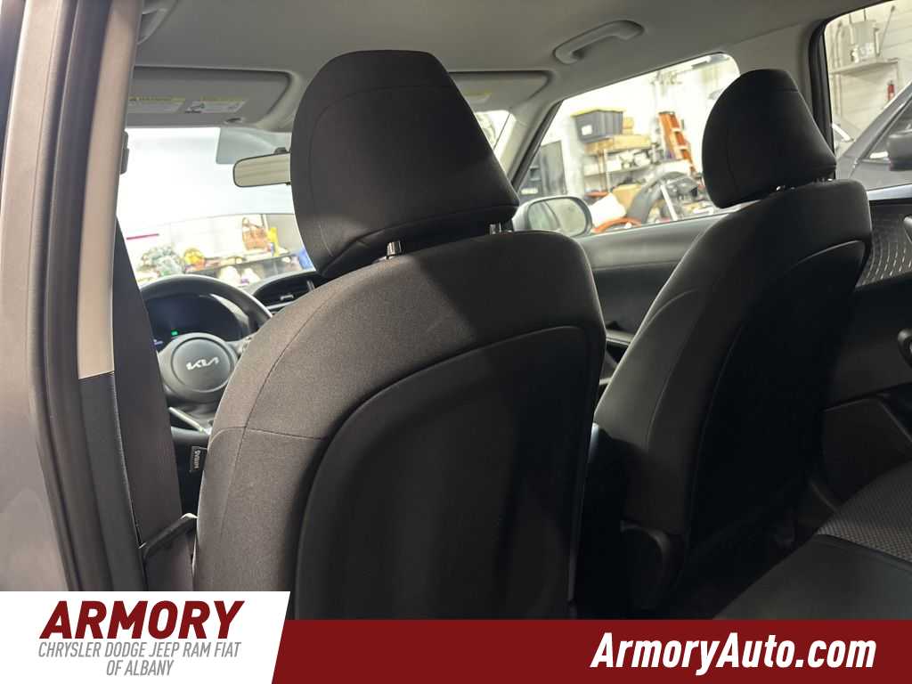 Thumbnail: 2023 Kia Soul - 24