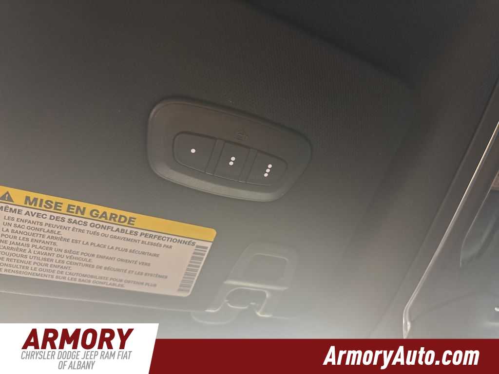 Thumbnail: 2025 Jeep Grand Cherokee - 21