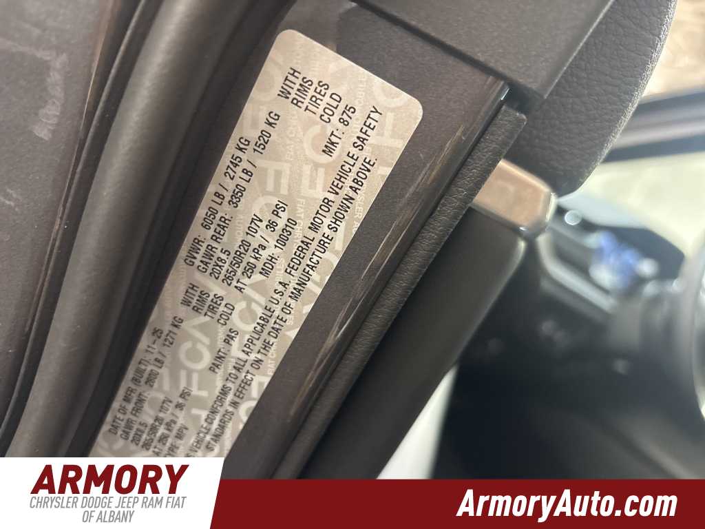 Thumbnail: 2025 Jeep Grand Cherokee - 41