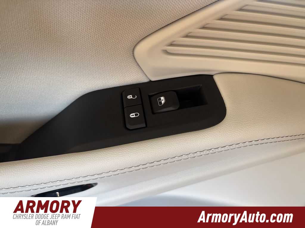 Thumbnail: 2026 Jeep Cherokee - 24