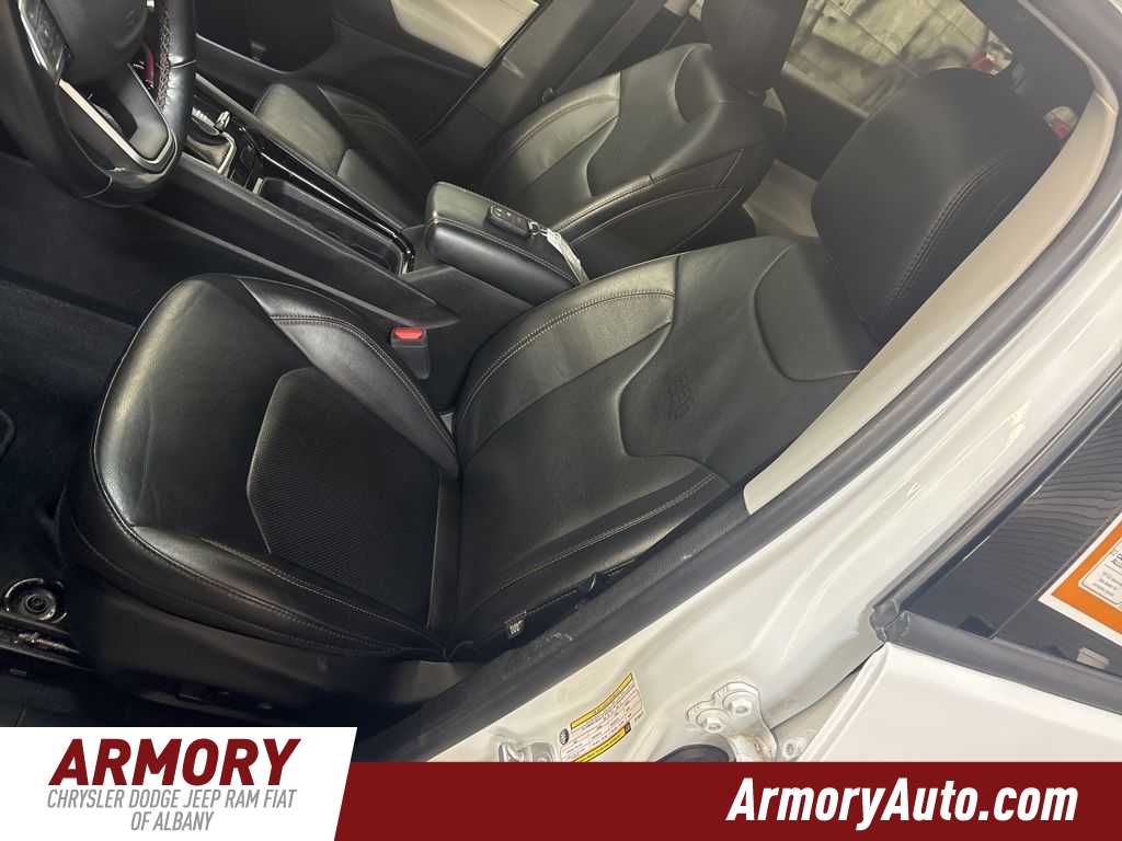 Thumbnail: 2022 Jeep Compass - 12