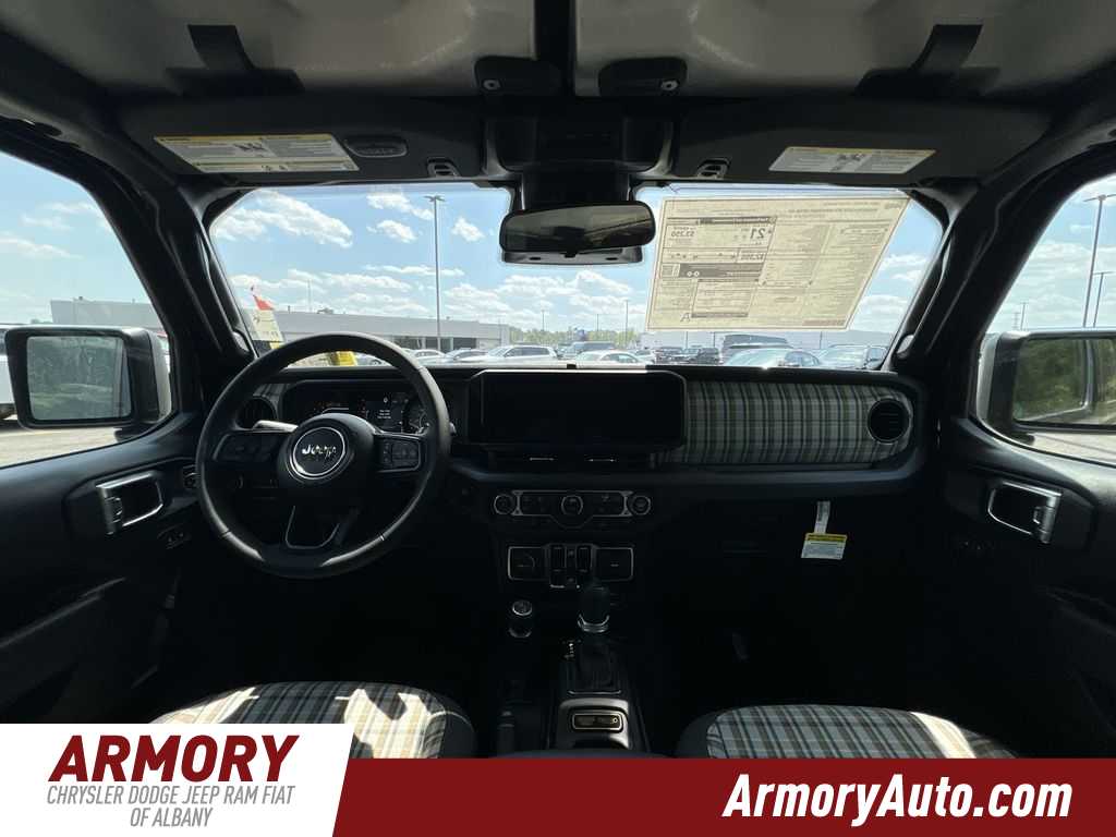 Thumbnail: 2026 Jeep Wrangler - 22