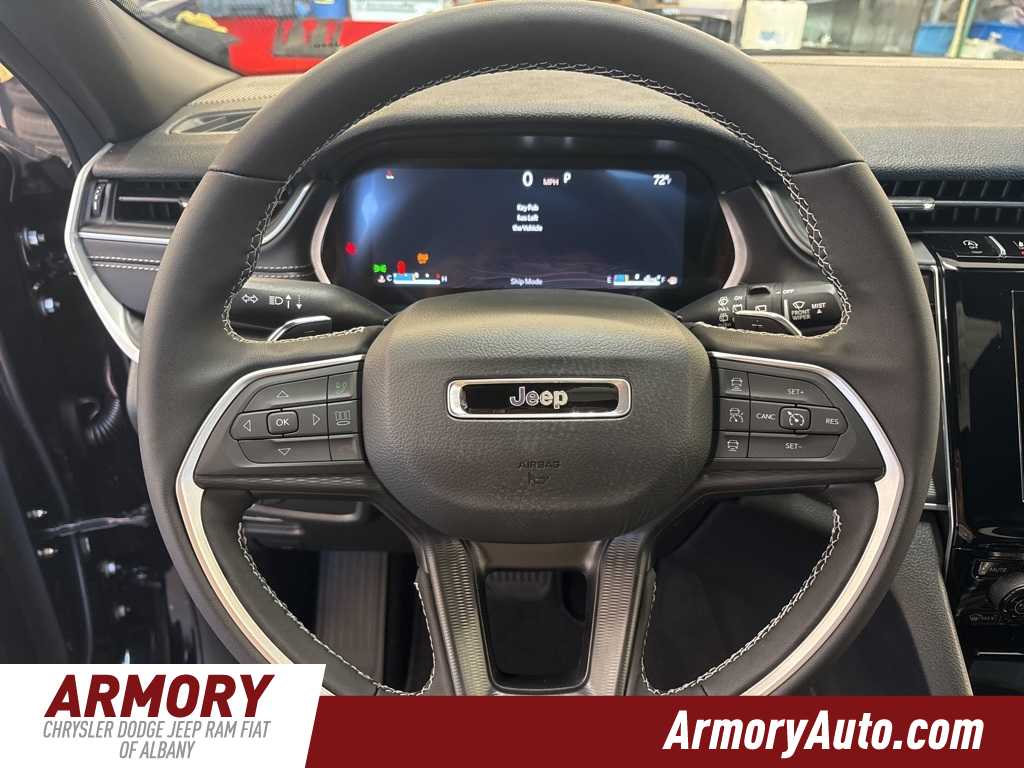 Thumbnail: 2025 Jeep Grand Cherokee L - 13