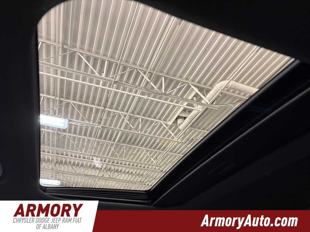 Thumbnail: 2025 Jeep Grand Cherokee - 22