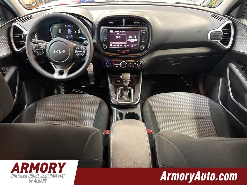 Thumbnail: 2024 Kia Soul - 31