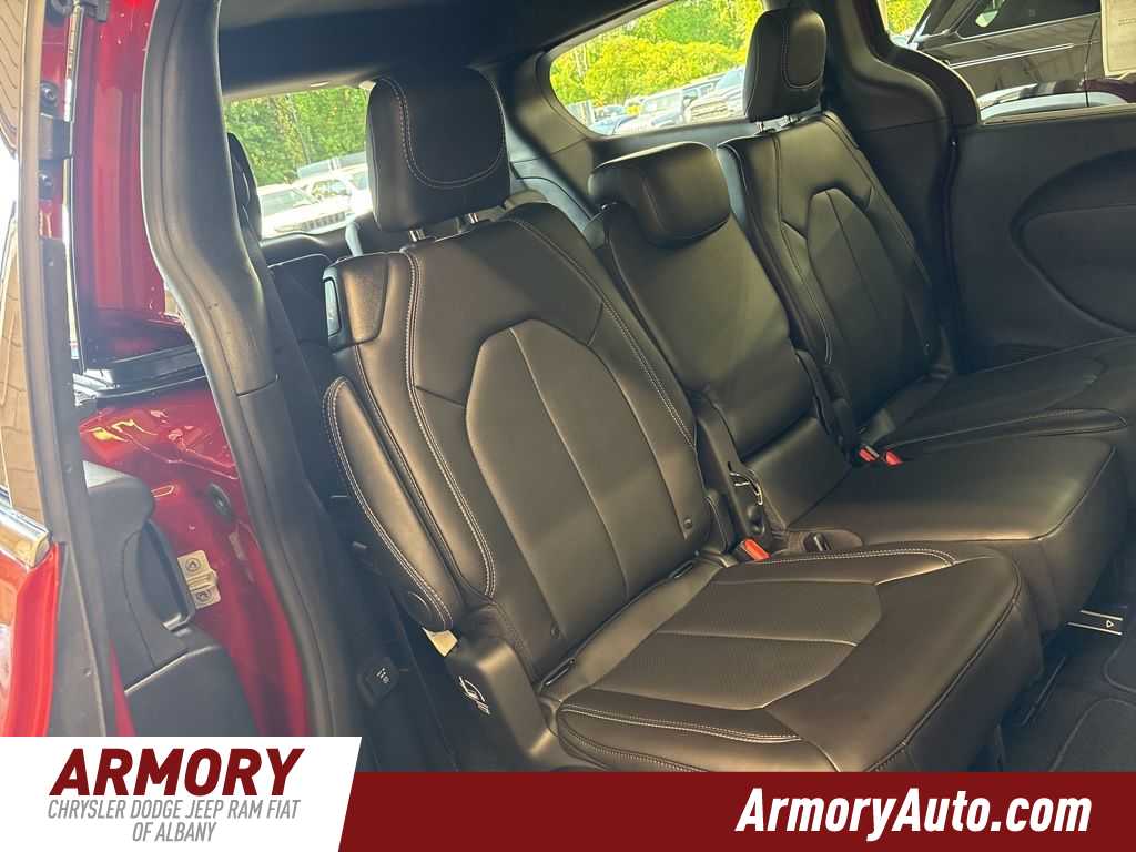 Thumbnail: 2026 Chrysler Pacifica - 36