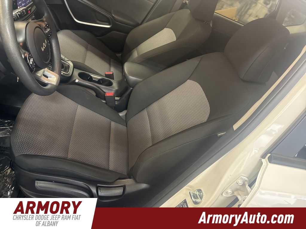 Thumbnail: 2024 Kia Soul - 11