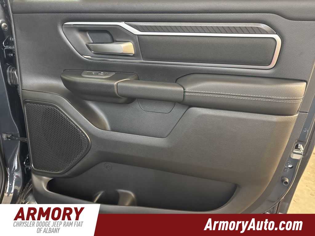 Thumbnail: 2026 RAM 1500 - 26